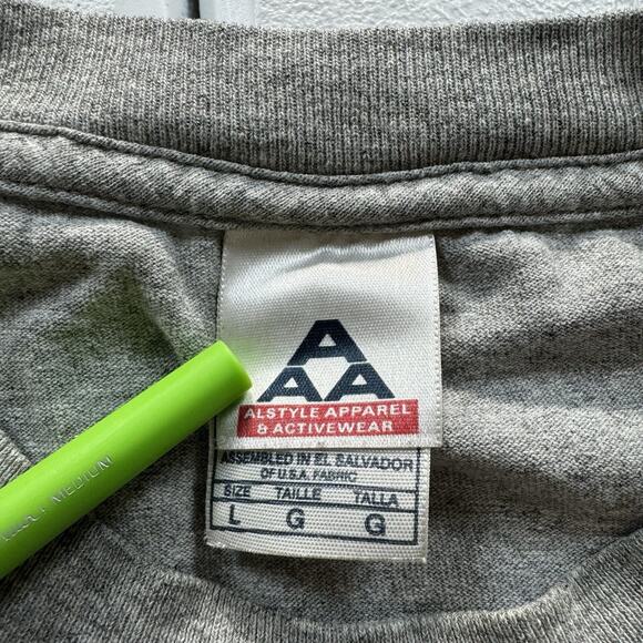 Vintage I’d Help You But I’m Stuck To‎ This Chair T-Shirt Men’s L Gray Humor Y2K - Picture 3 of 6